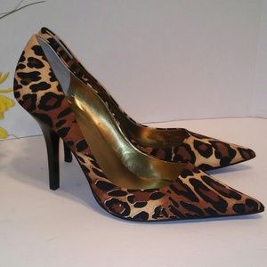 NWT Worthington Leopard pumps